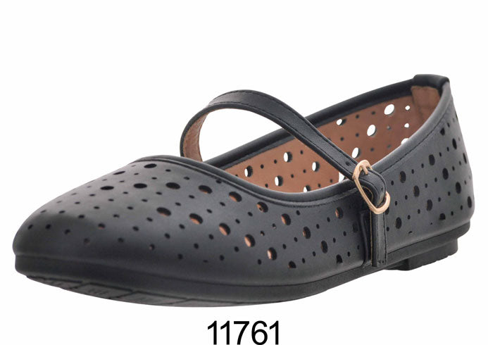 11761