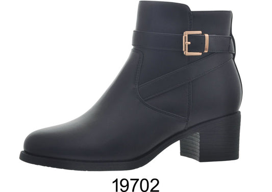 19702